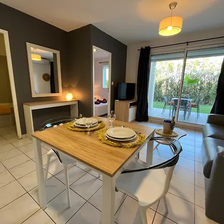 Le Jardin De Babylone 11 - Naturiste - Dedie Aux Couples - Cap D'agde Appartamento
